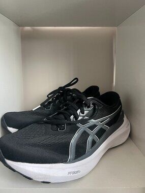 asics ff blast Men’s 8.5 gel kayano 1011b690 Black White Extra Wide No Box